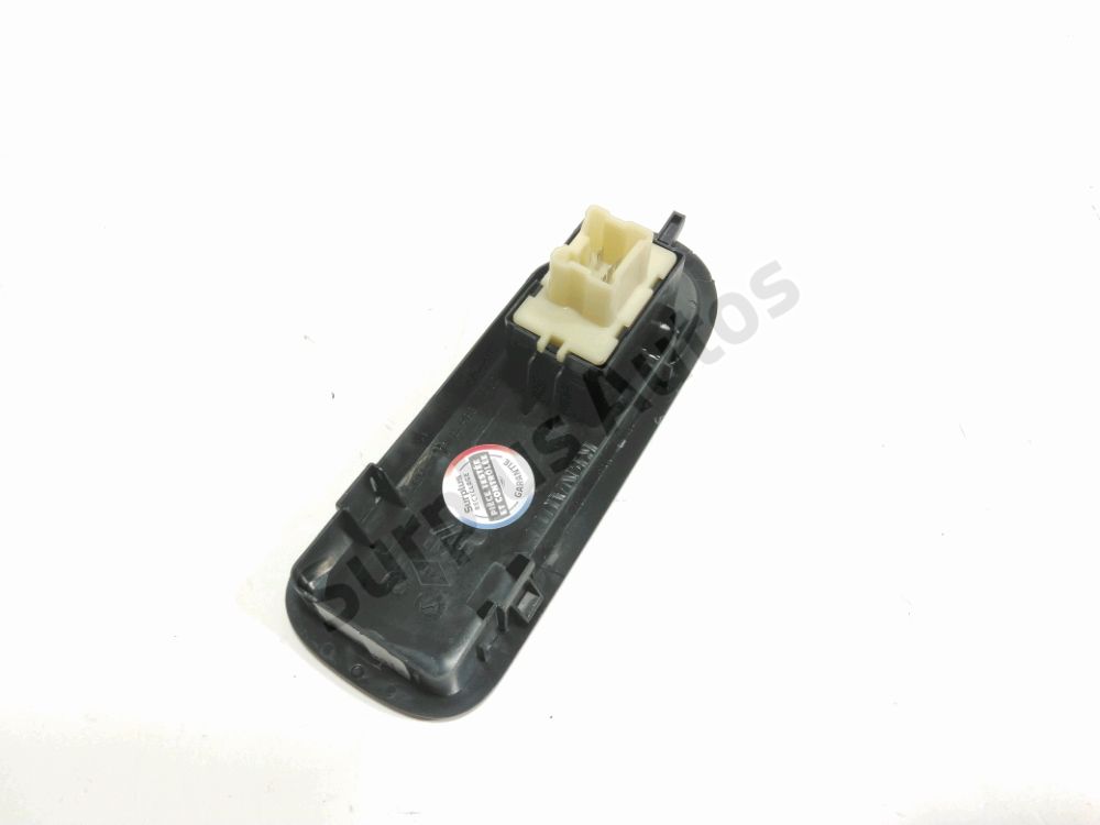 Commande lève-vitre avant droit