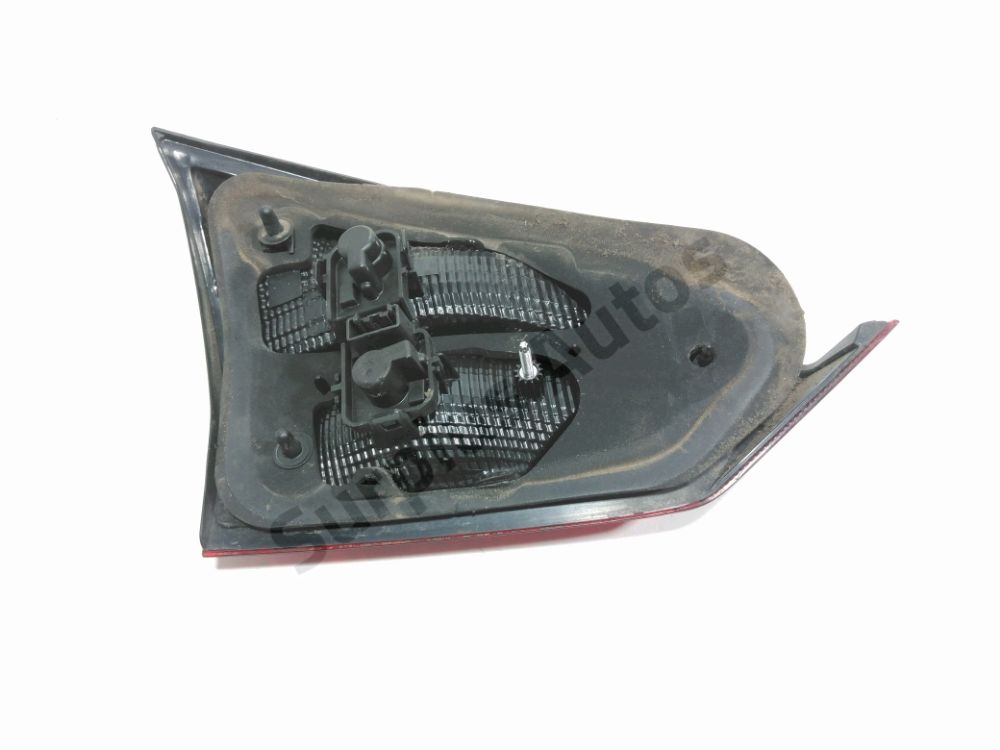 Feu arrière intérieur droit