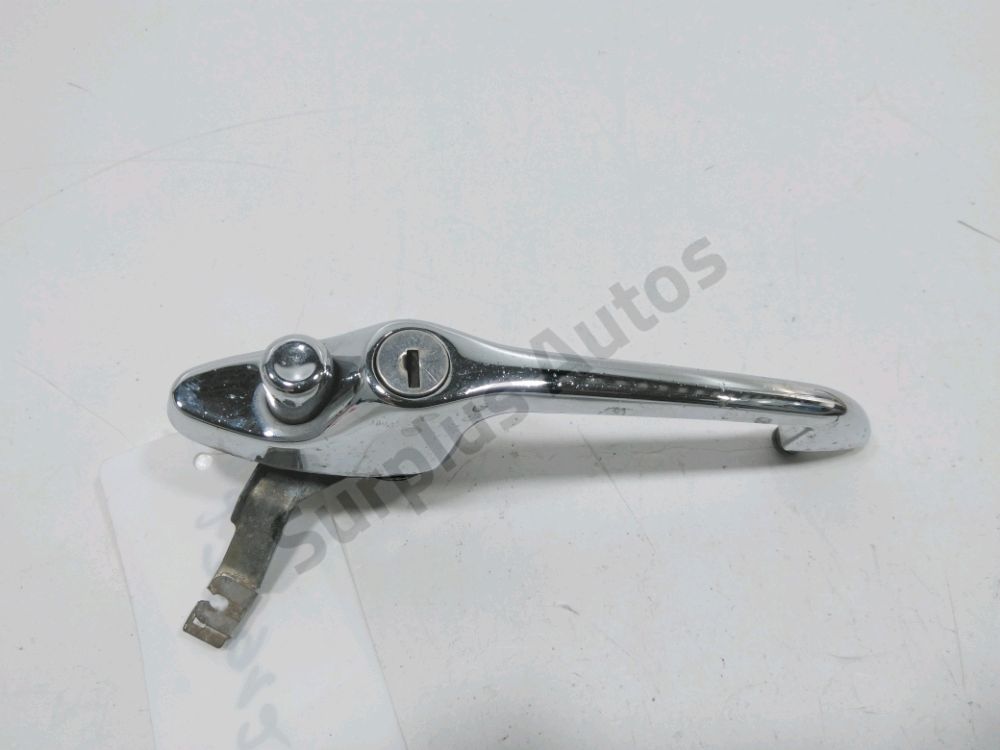 Poignée extérieure avant gauche