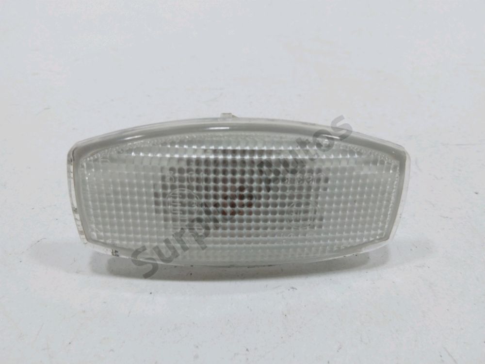 Répétiteur d'aile droit