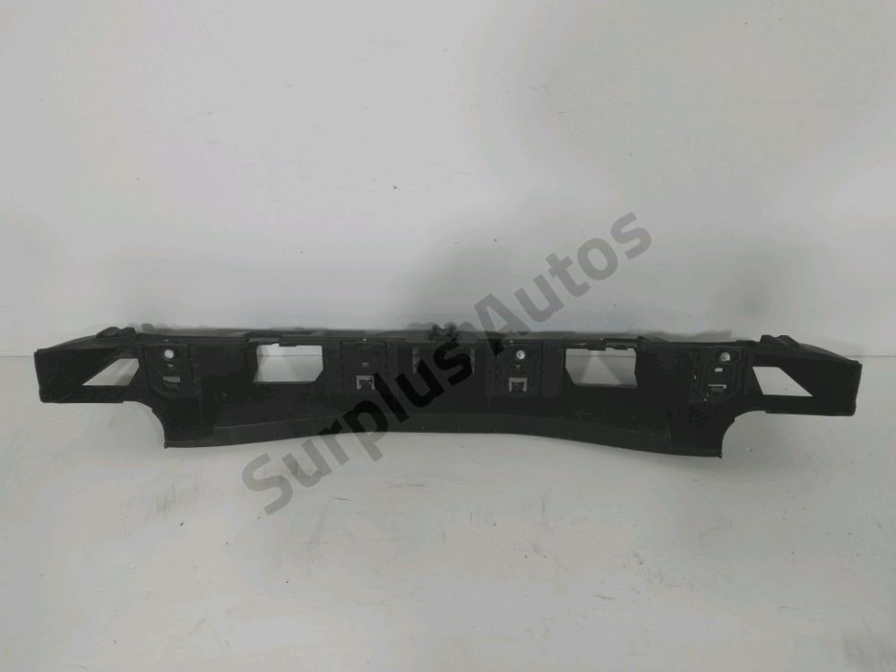 Support central de pare-choc arrière