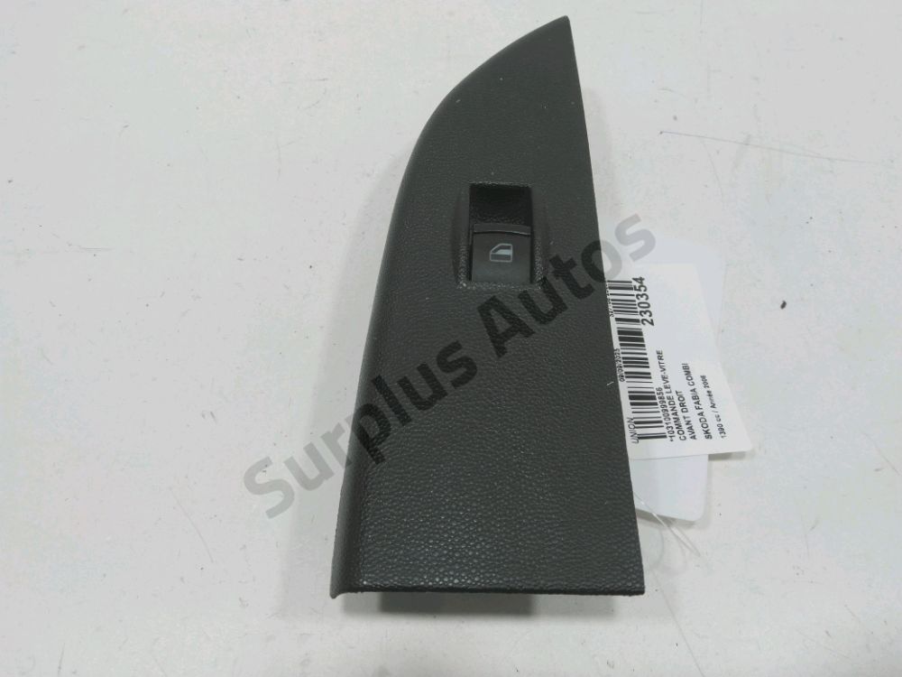 Commande leve-vitre avant droit