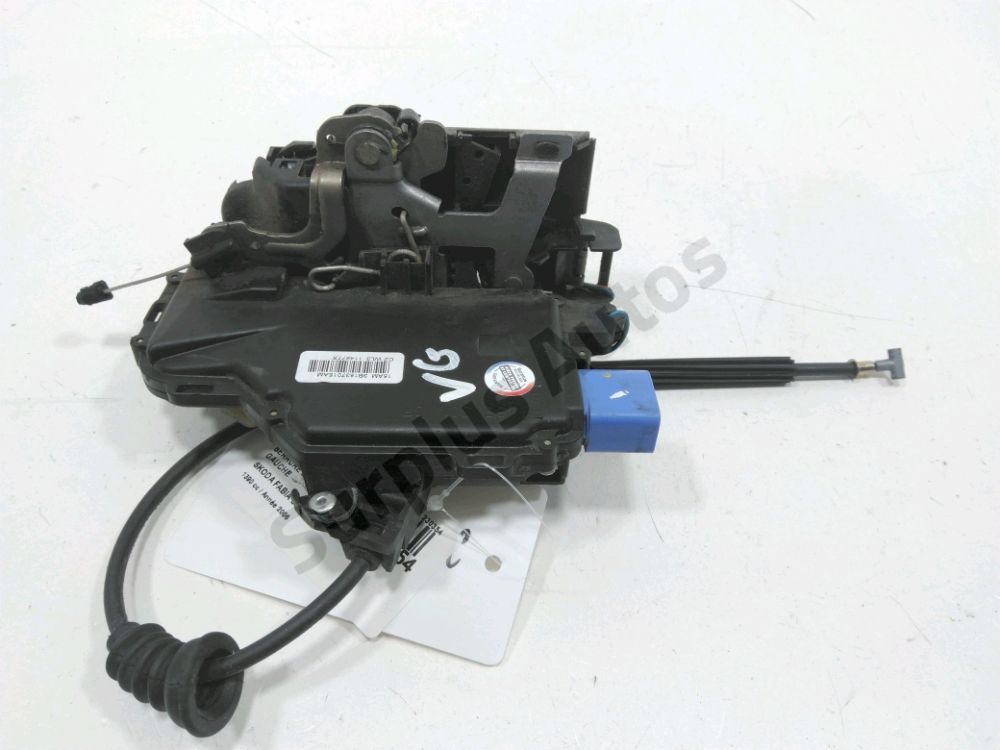 Serrure de porte avant gauche