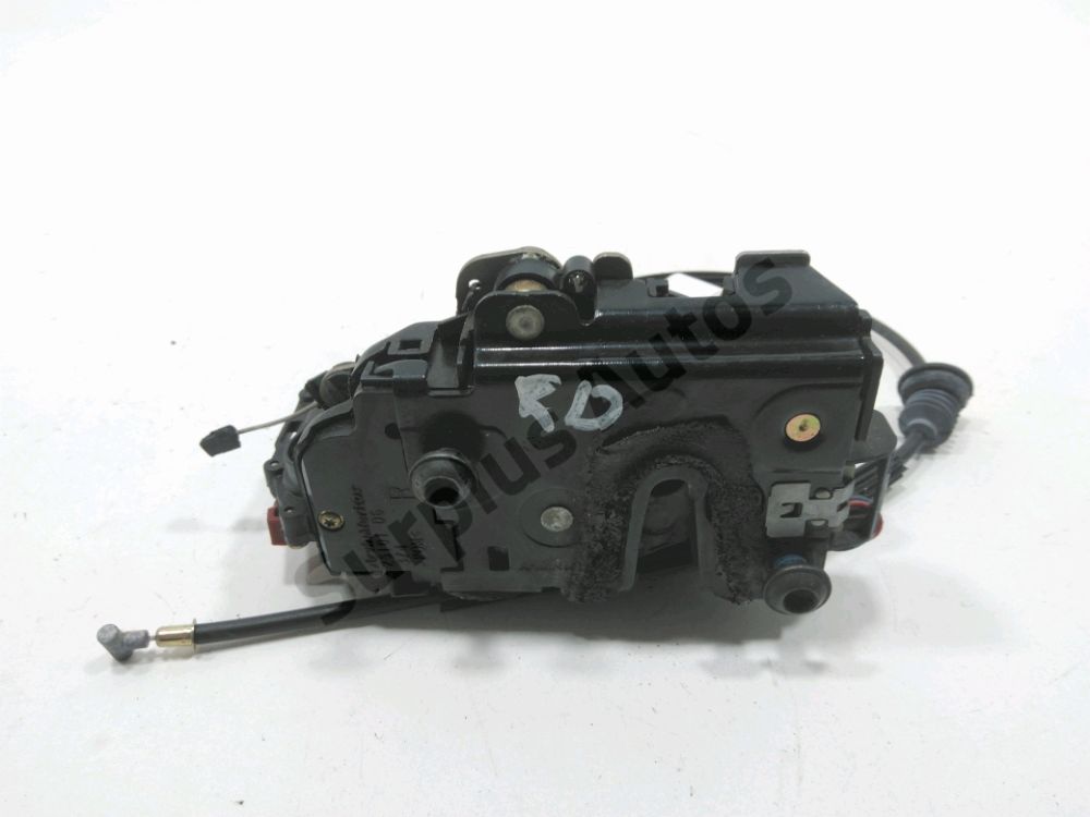 Serrure de porte arrière droite