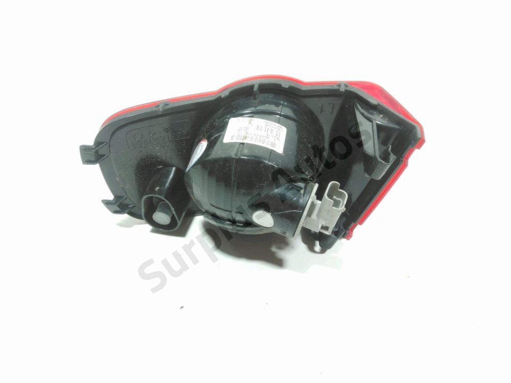 Feu de brouillard arrière gauche