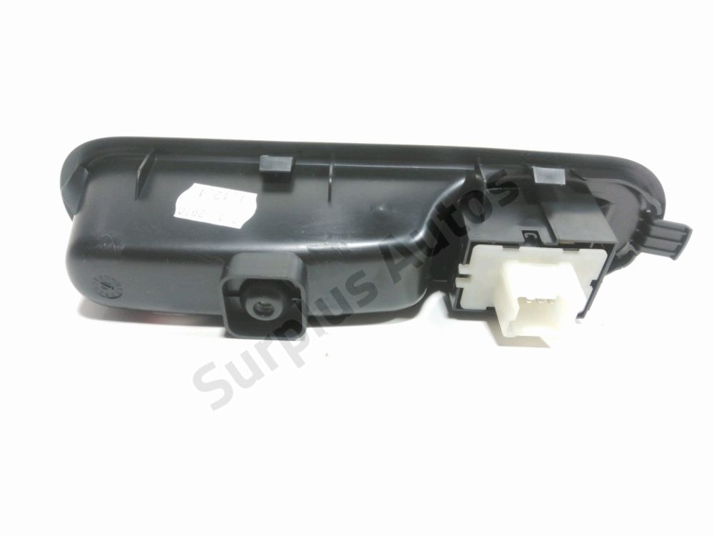 Commande lève-vitre avant droit