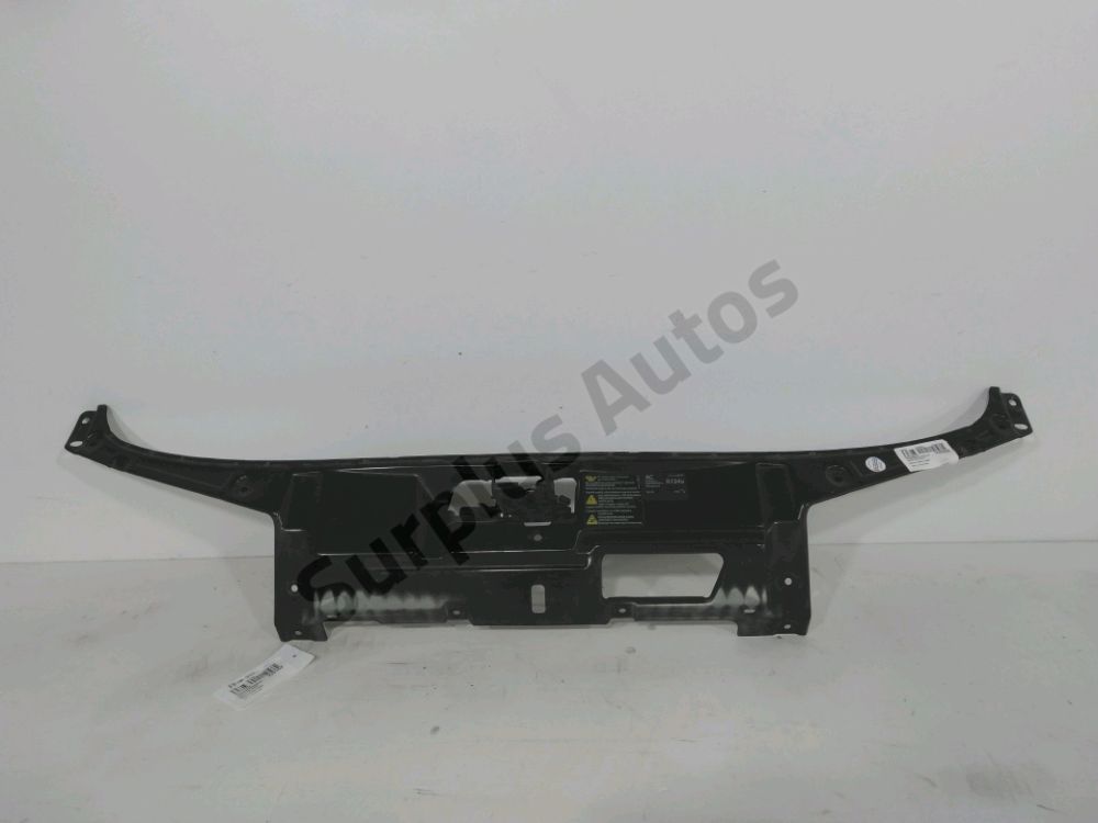 Traverse supérieure armature avant