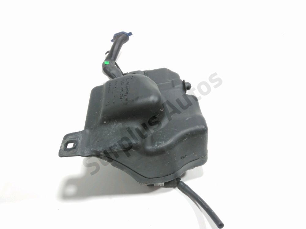 Réservoir de lave glace avant