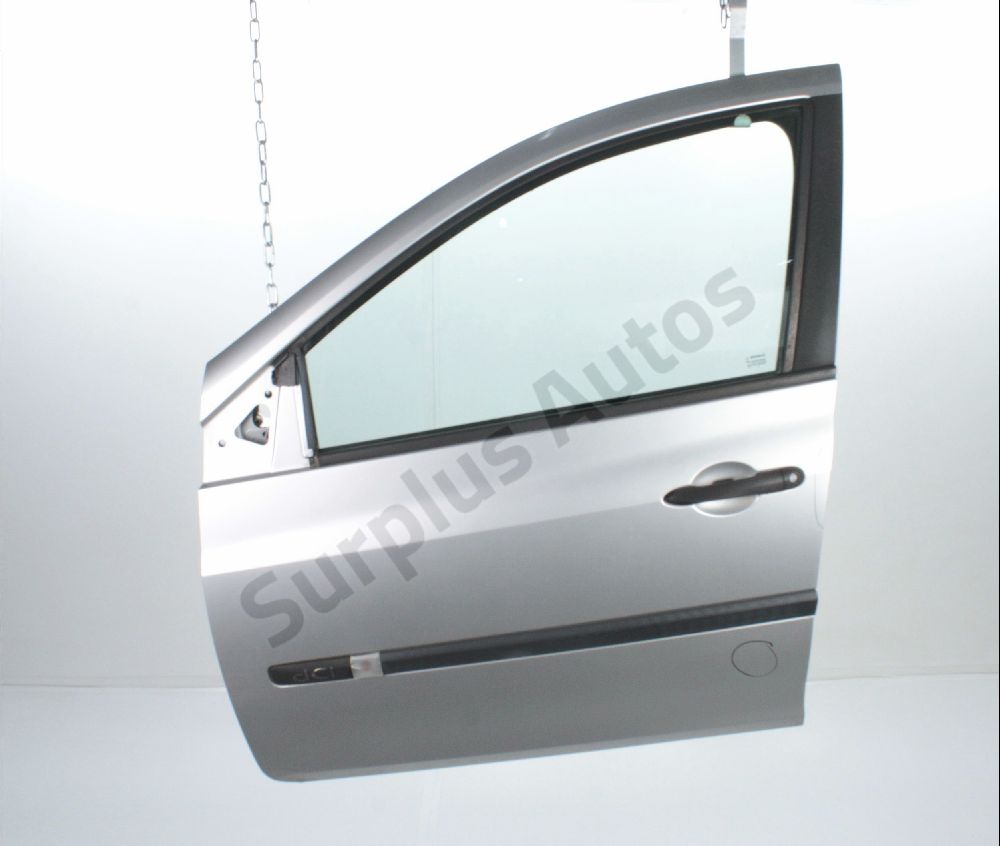 Porte avant gauche