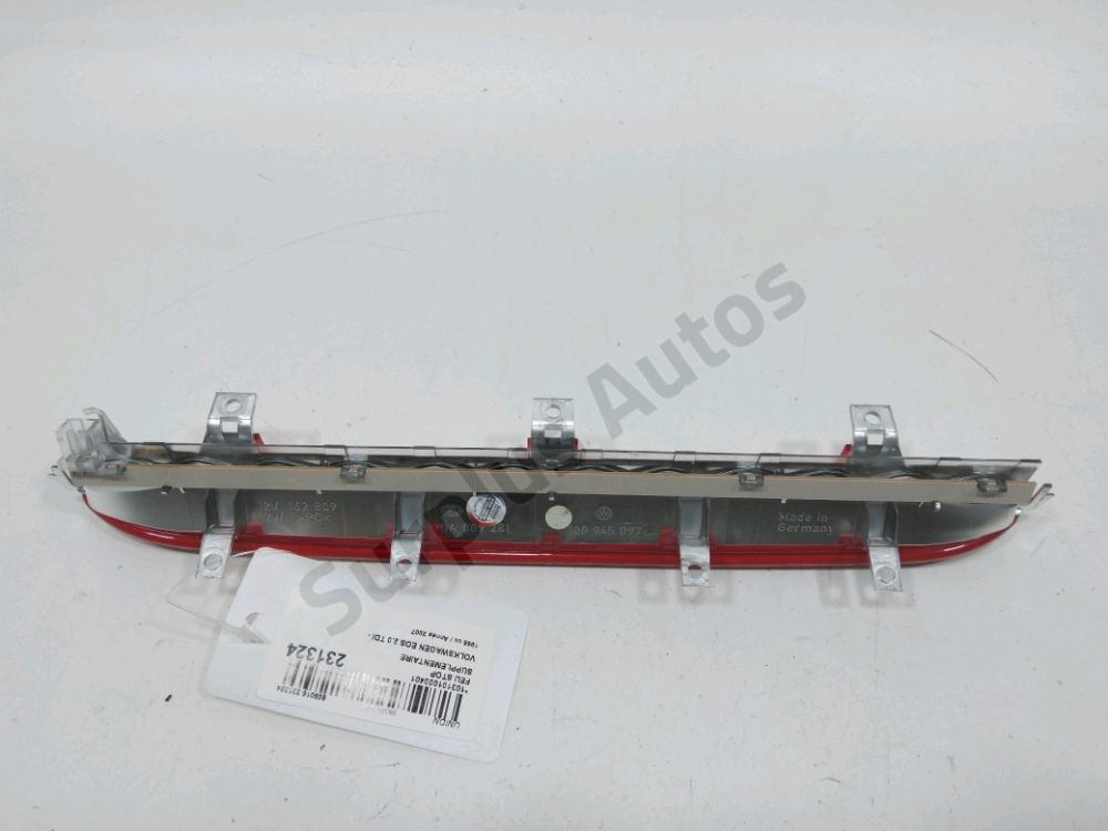 Feu stop supplémentaire