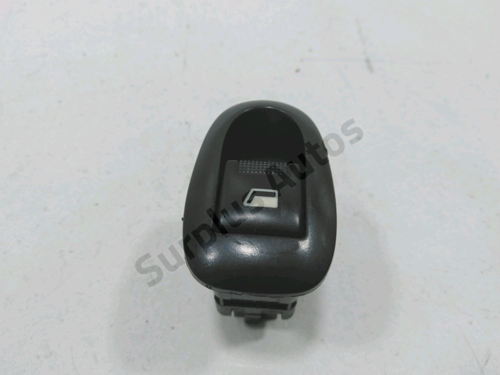 Commande leve-vitre avant droit