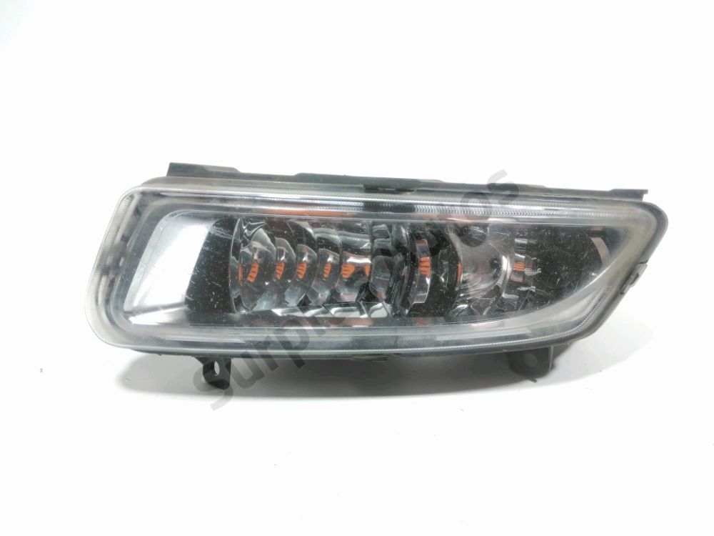 Antibrouillard avant gauche