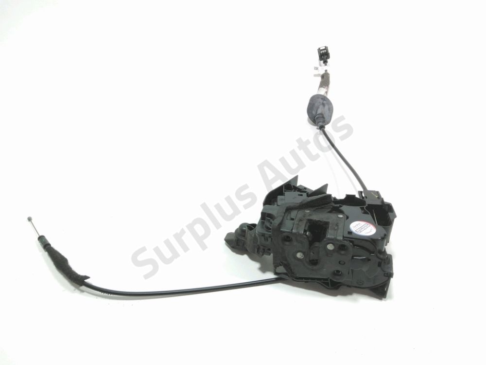 Serrure de porte avant gauche