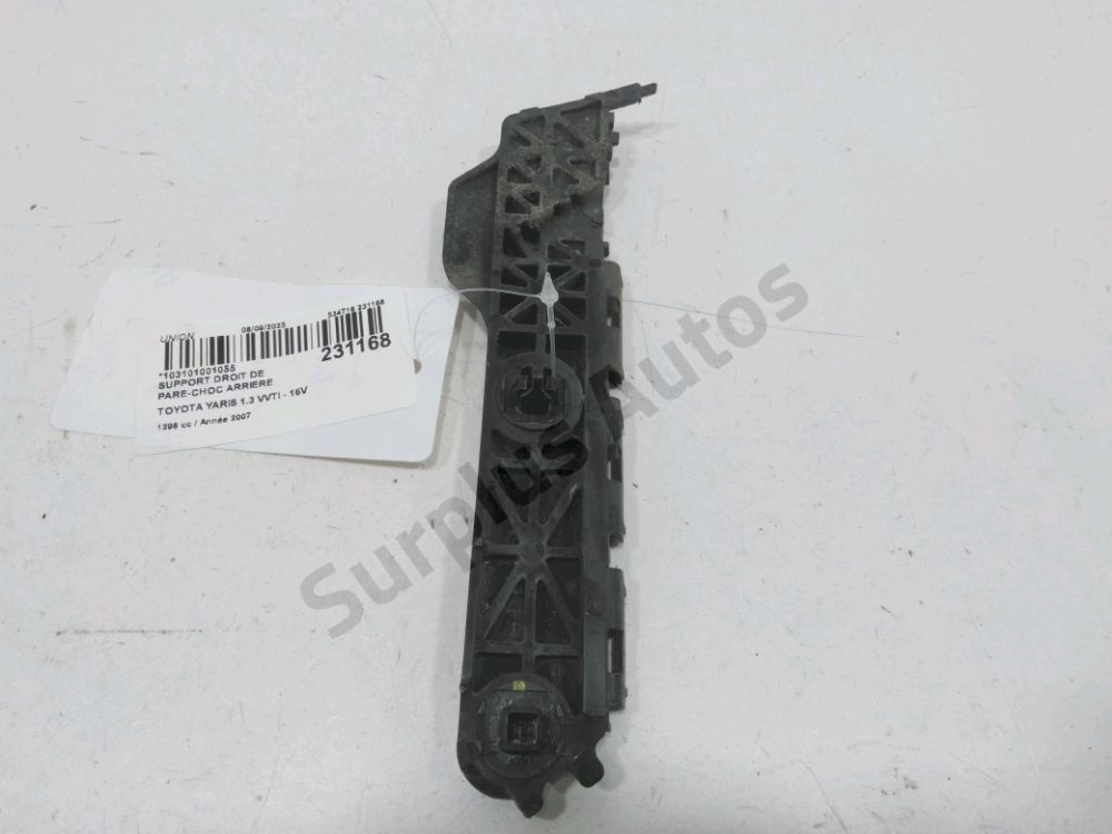 Support droit de pare-choc arrière