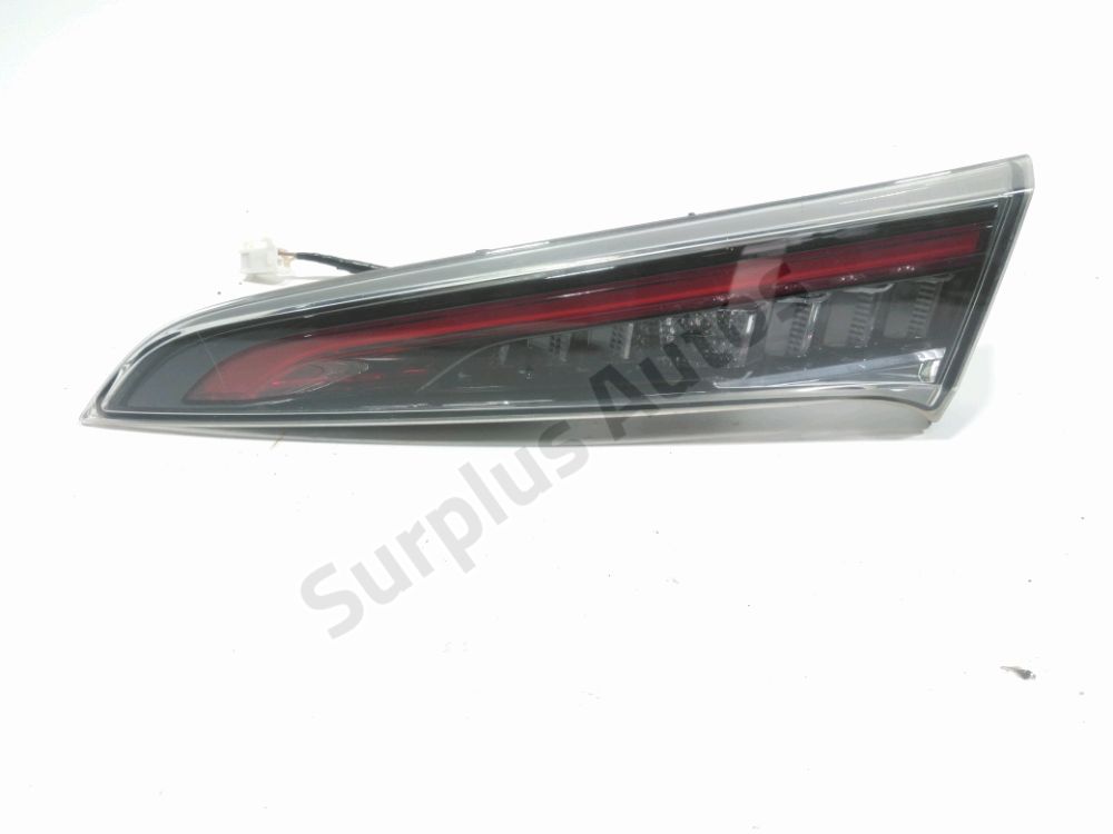 Feu arrière intérieur droit