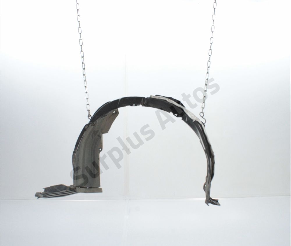 Pare-boue avant gauche