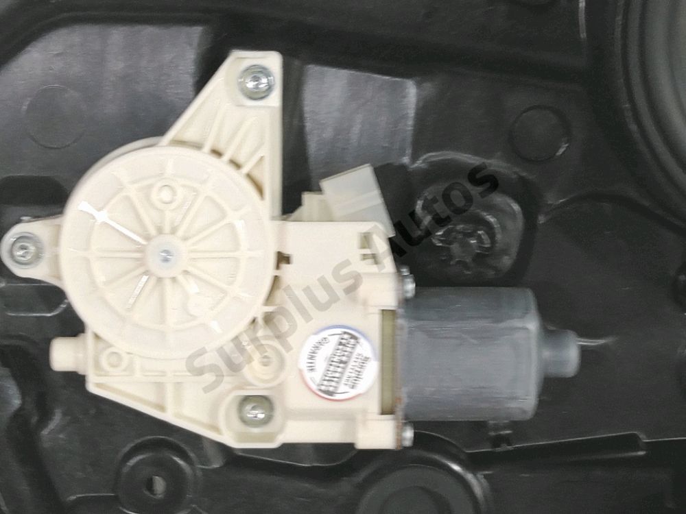 Lève-vitre électrique avant droit