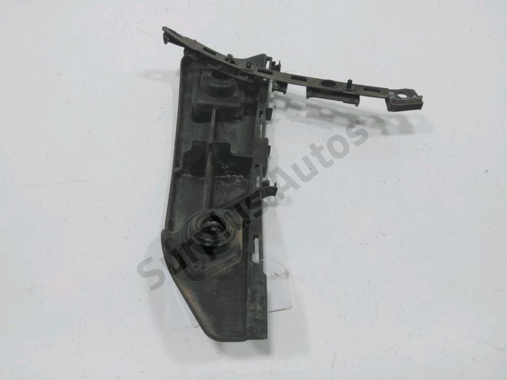 Support droit de pare-choc arrière