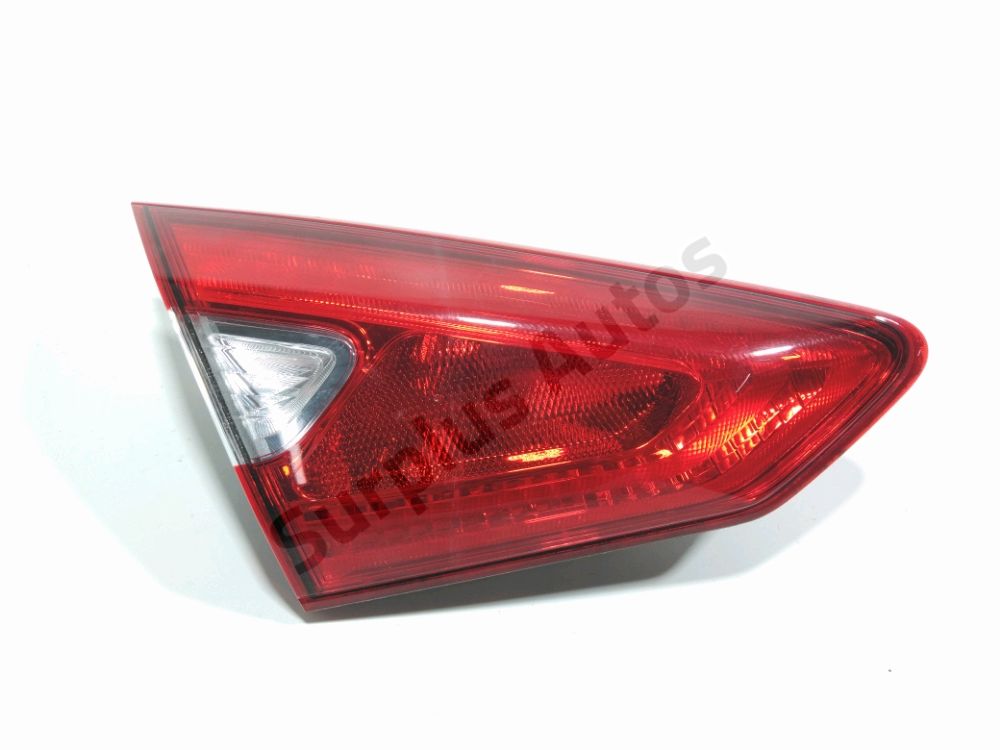 Feu arriere interieur gauche