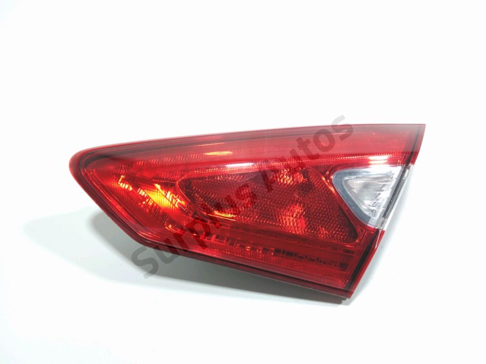 Feu arrière intérieur droit
