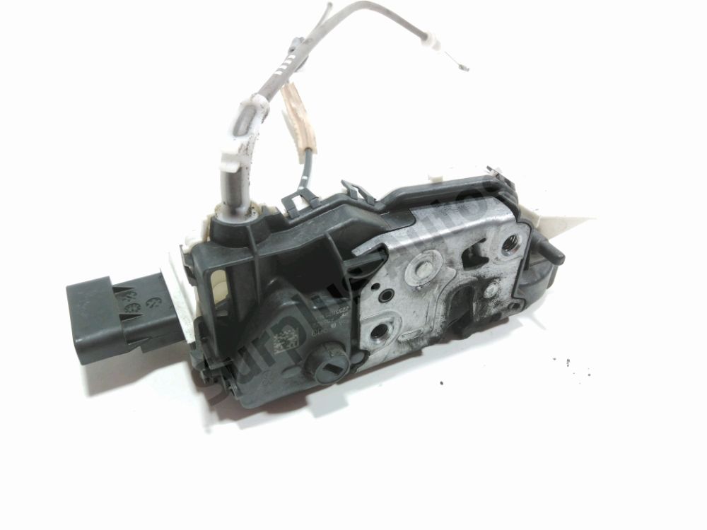 Serrure de porte avant gauche