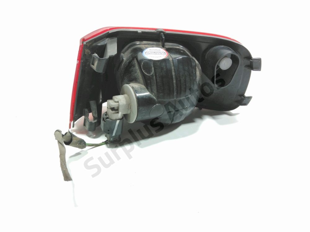 Feu de brouillard arrière gauche