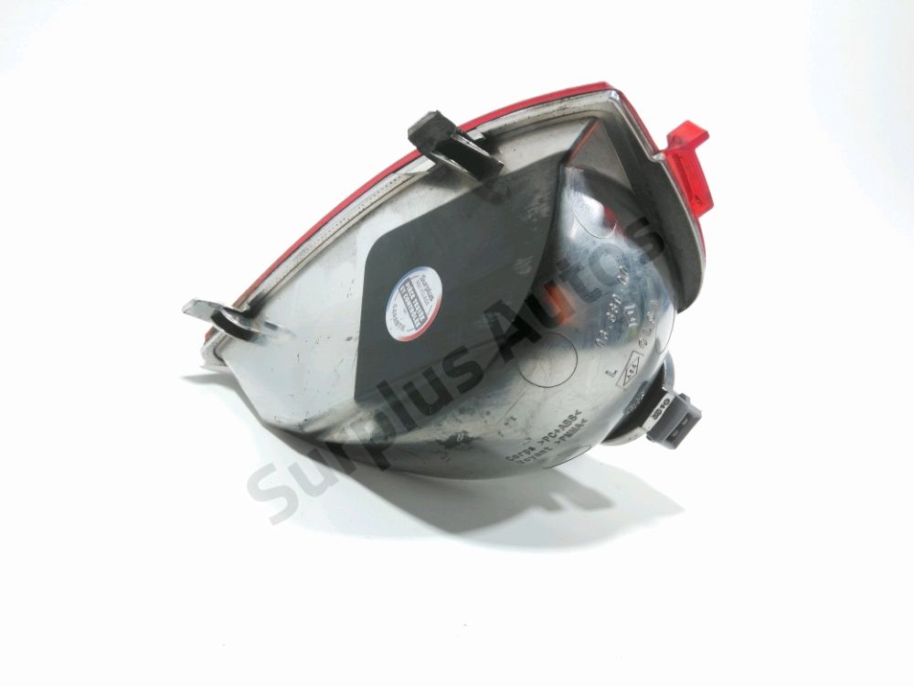 Feu de brouillard arrière gauche