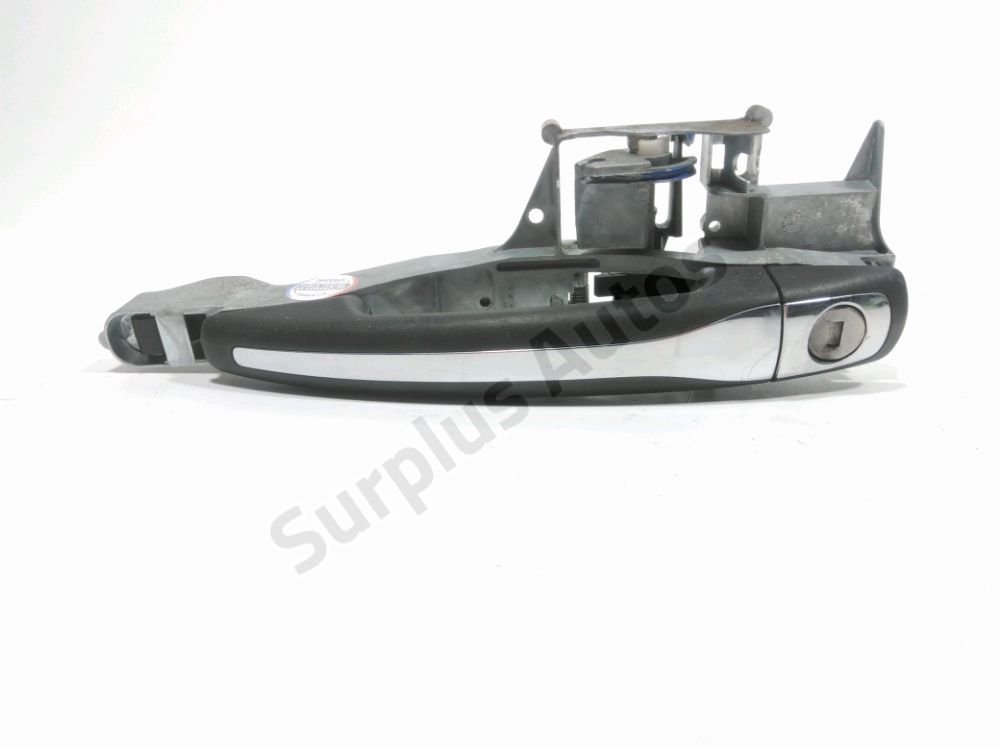 Poignée extérieure avant gauche