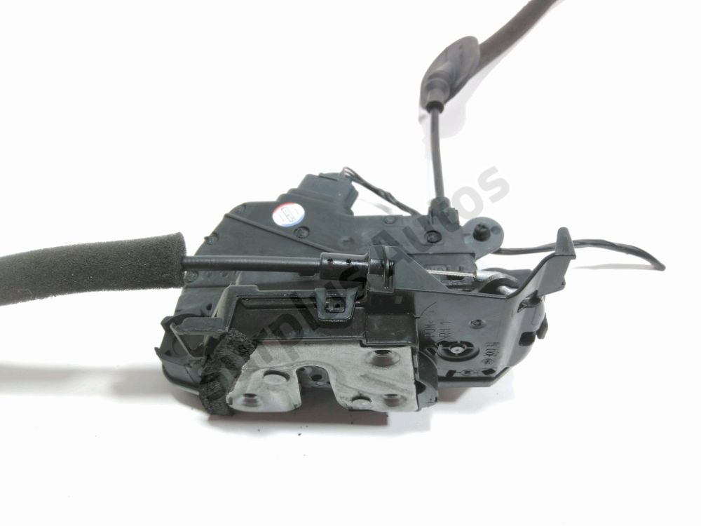 Serrure de porte arrière droite