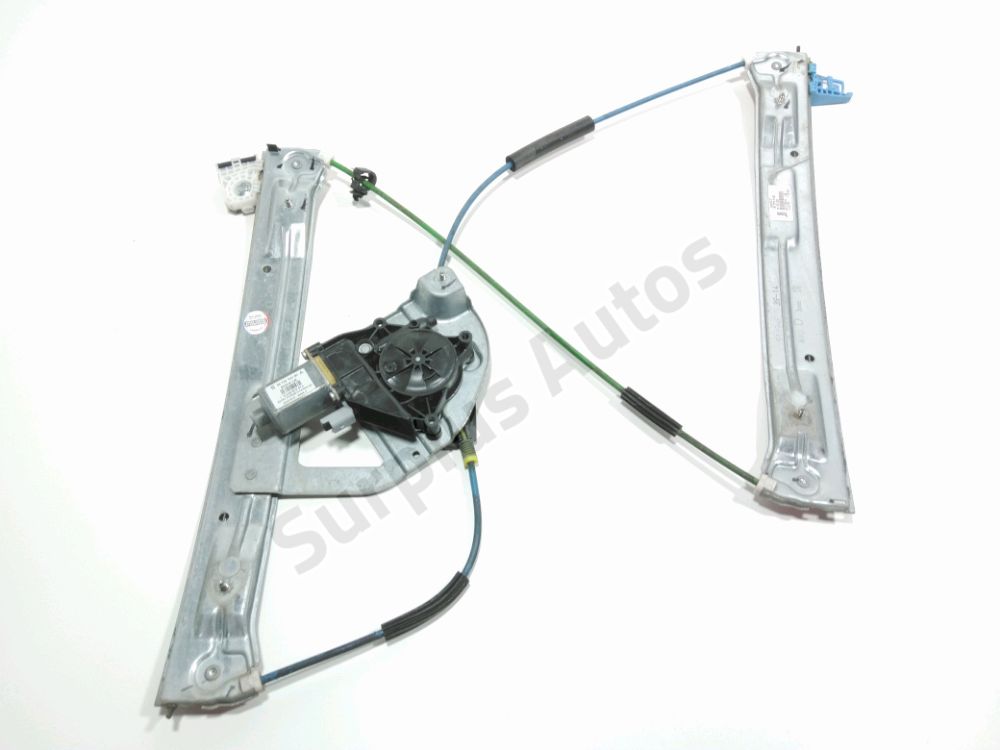 Lève-vitre électrique avant droit