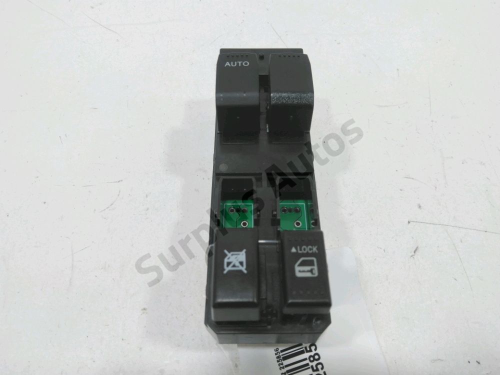 Commande lève-vitre avant gauche