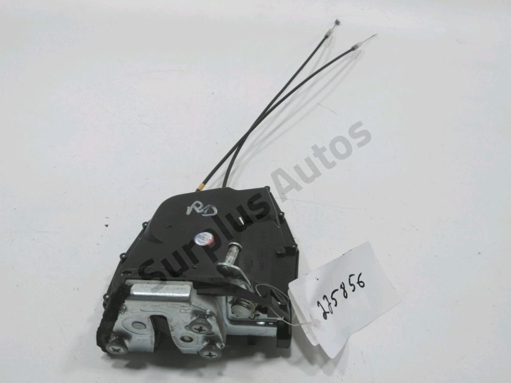 Serrure de porte arrière droite