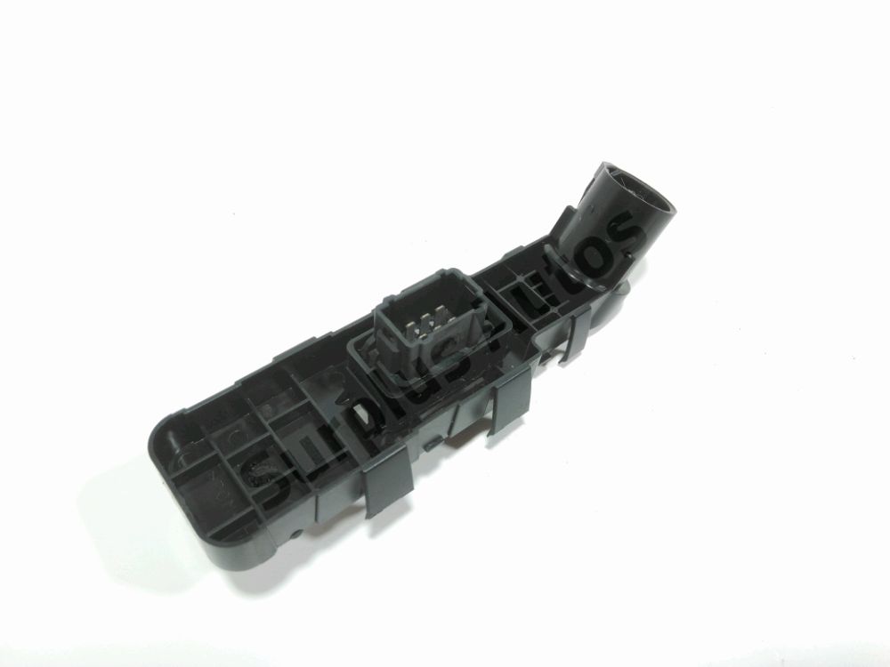 Commande lève-vitre avant droit