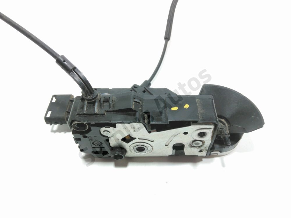 Serrure de porte avant gauche