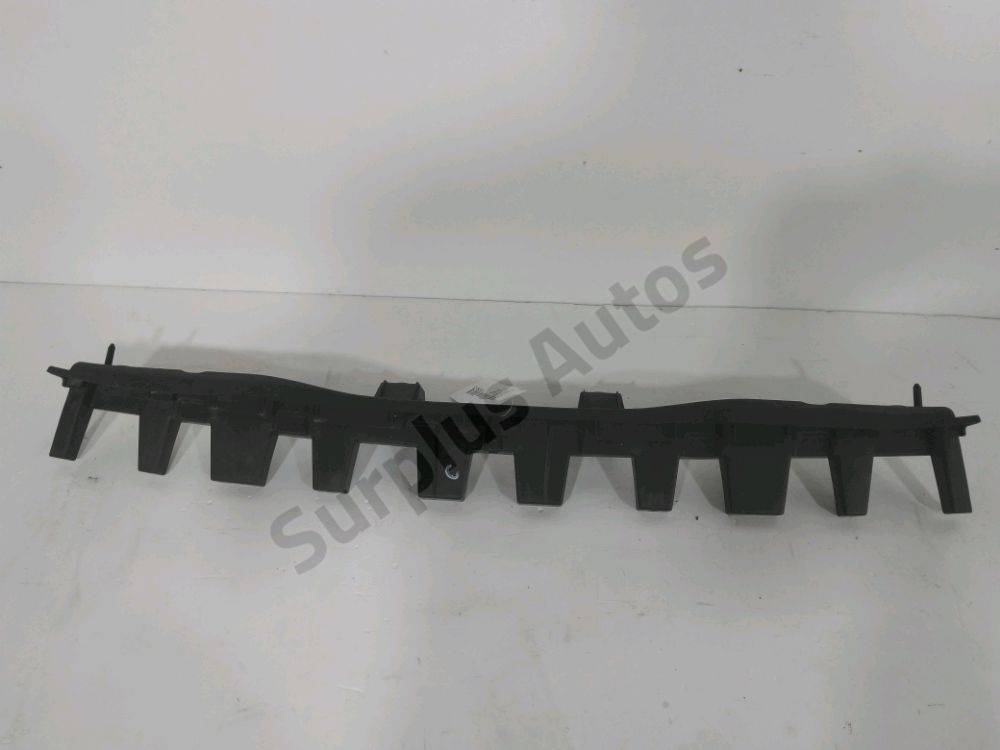 Support central de pare-choc arrière