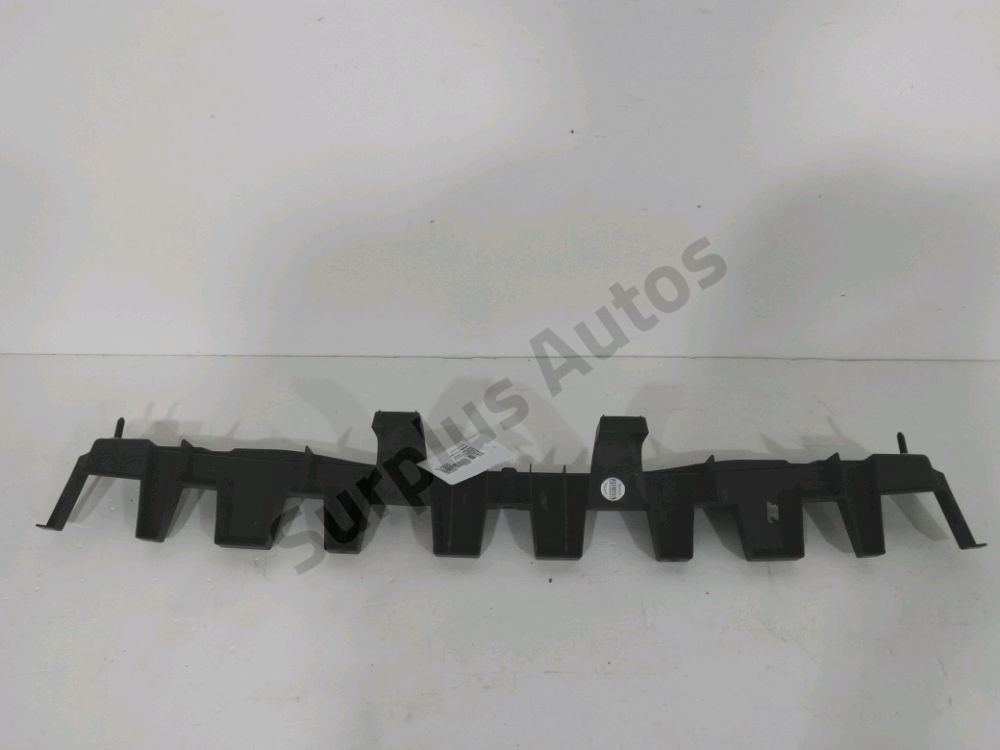 Support central de pare-choc arrière