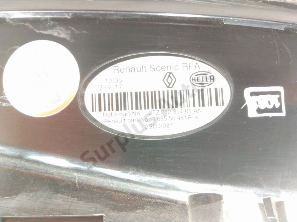 Feu arrière intérieur gauche