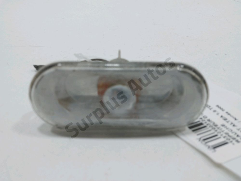 Répétiteur d'aile gauche