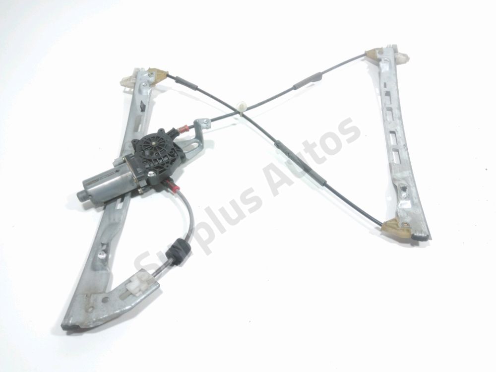 Lève-vitre électrique avant droit