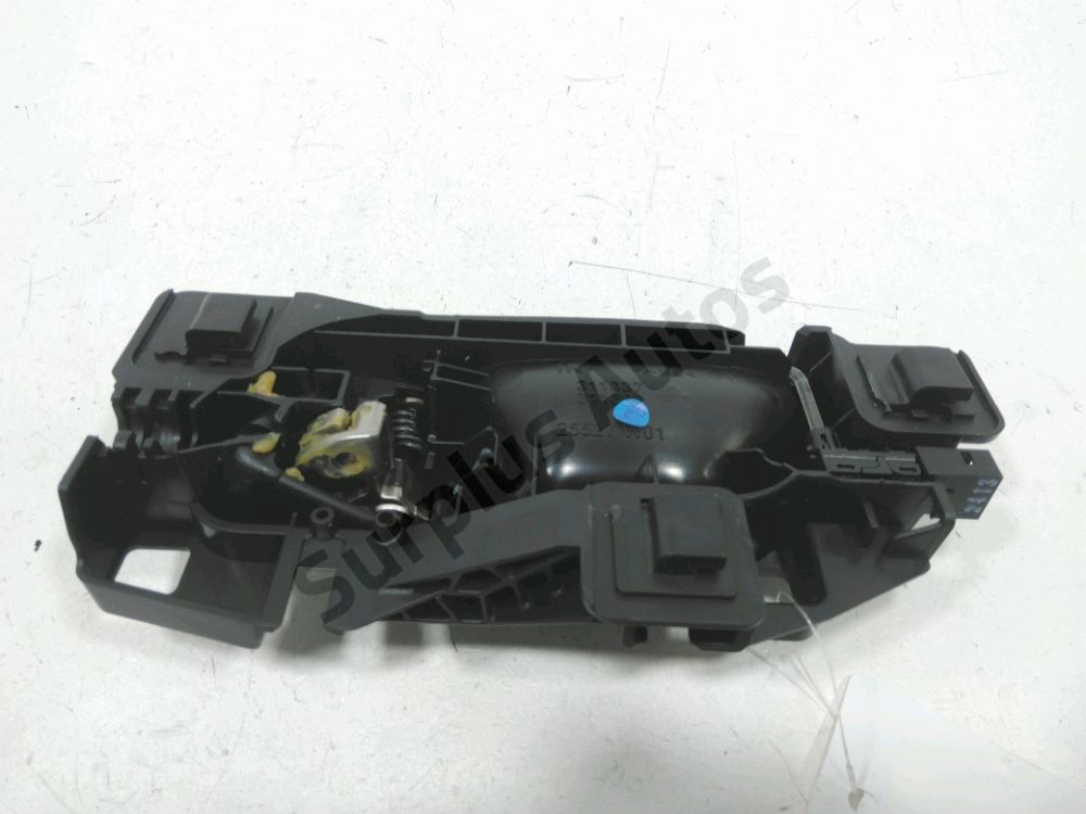 Poignée intérieure porte avant droite