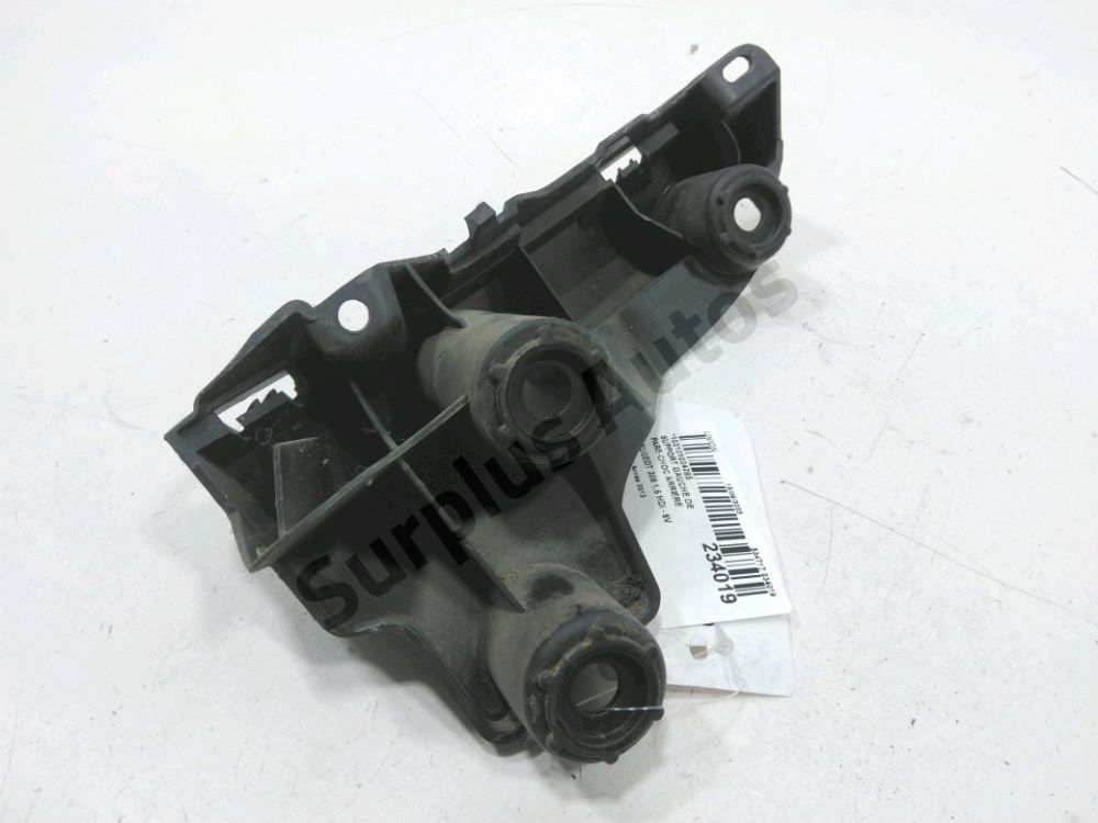 Support gauche de pare-choc arrière