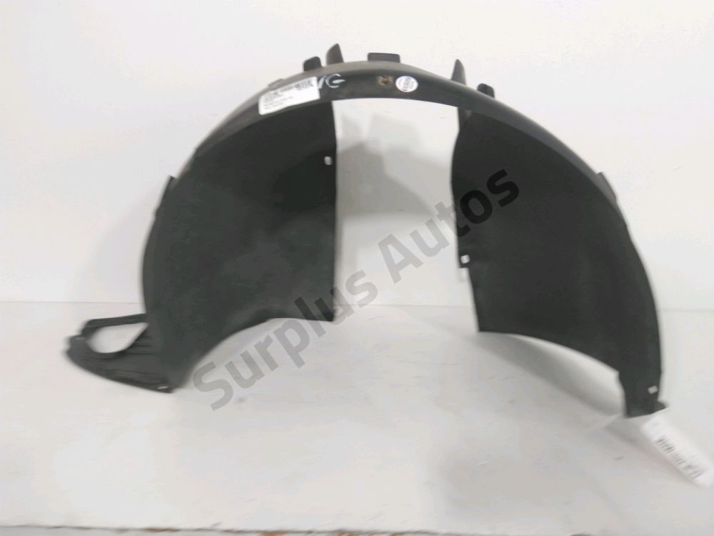 Pare-boue avant gauche