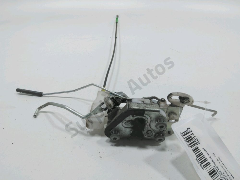 Serrure de porte avant droite