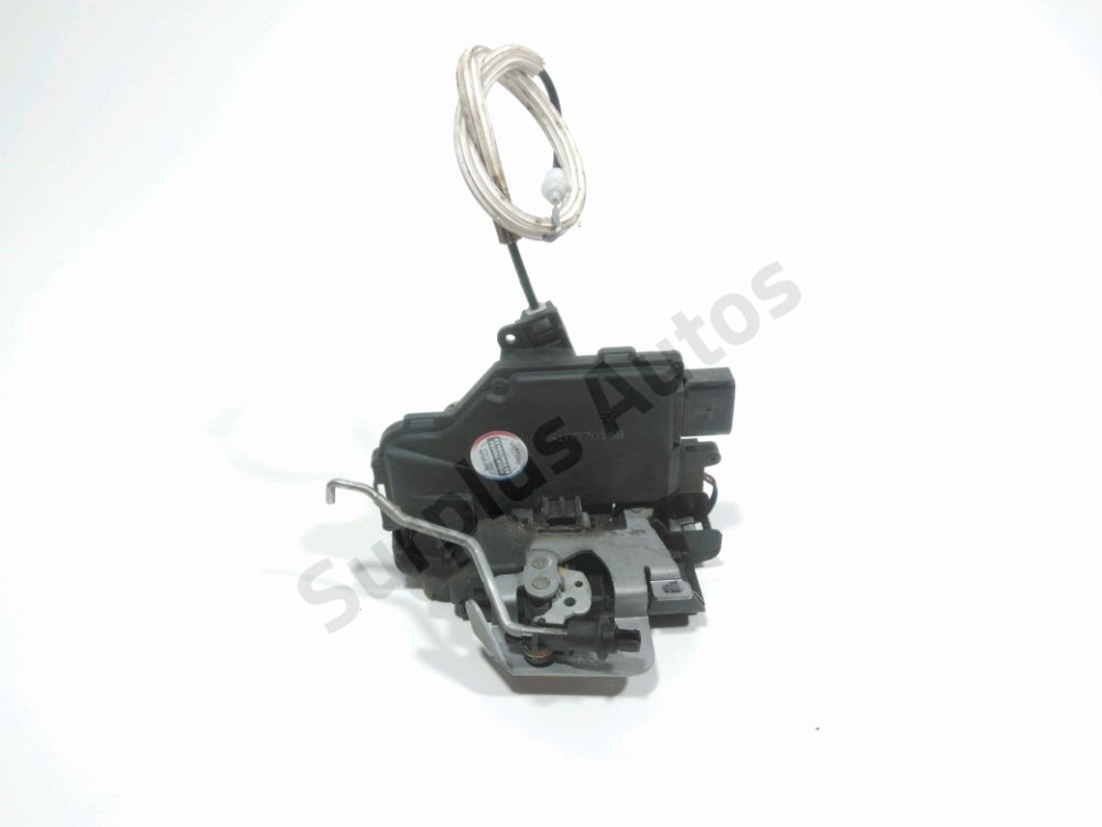 Serrure de porte avant droite