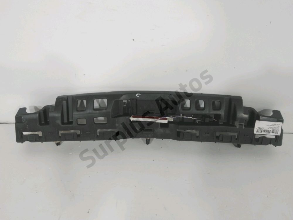 Support central de pare-choc arrière