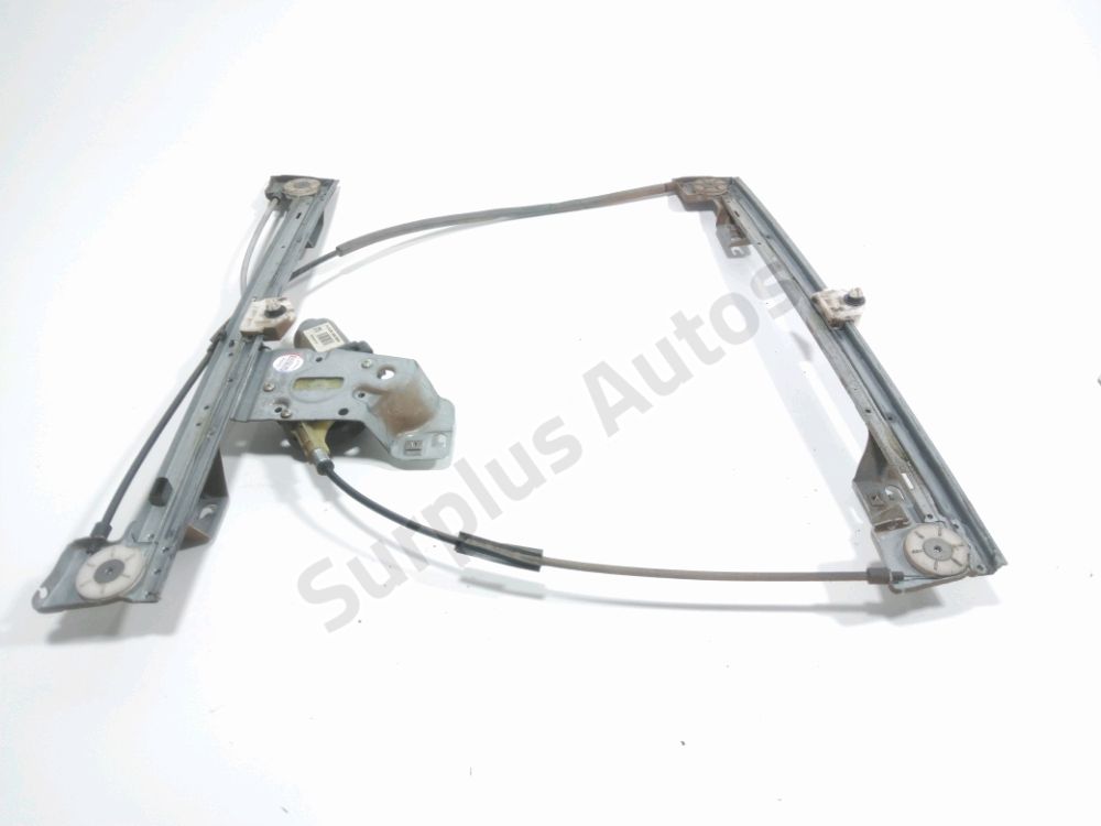 Lève-vitre électrique avant droit