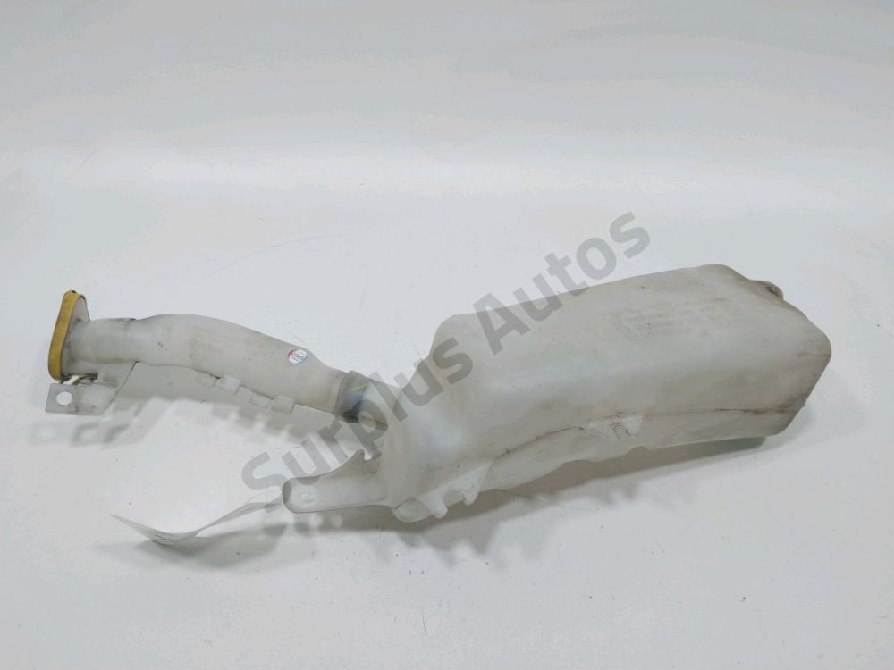 Réservoir de lave glace avant