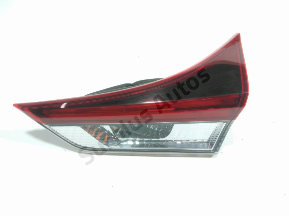 Feu arrière intérieur droit