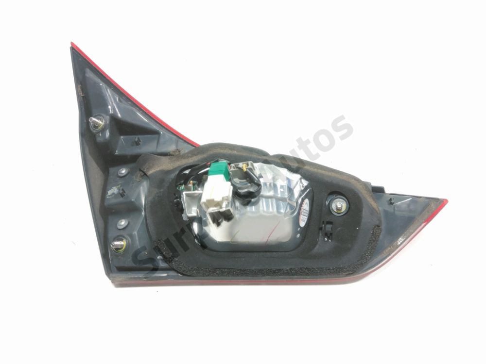 Feu arrière intérieur droit