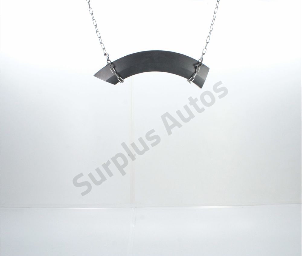 Elargisseur d'aile arrière droit